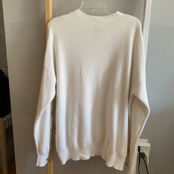 LONG TALL SALLY POPULAR SWEATER - FOR TALL LADIES! Or for long sleeve lovers 😃 - Picture 4 of 9